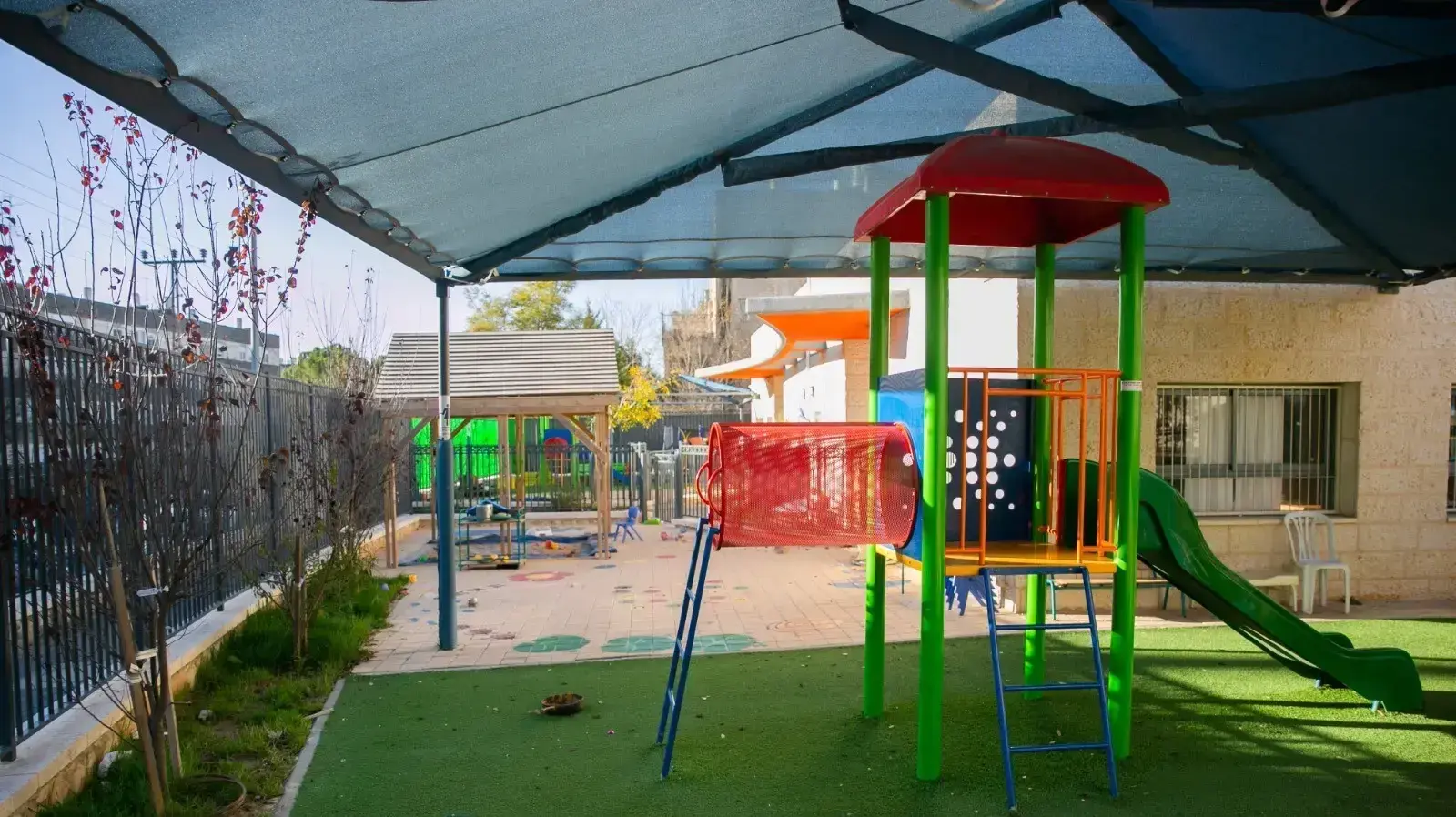 צהרונים, אילוסטרציה