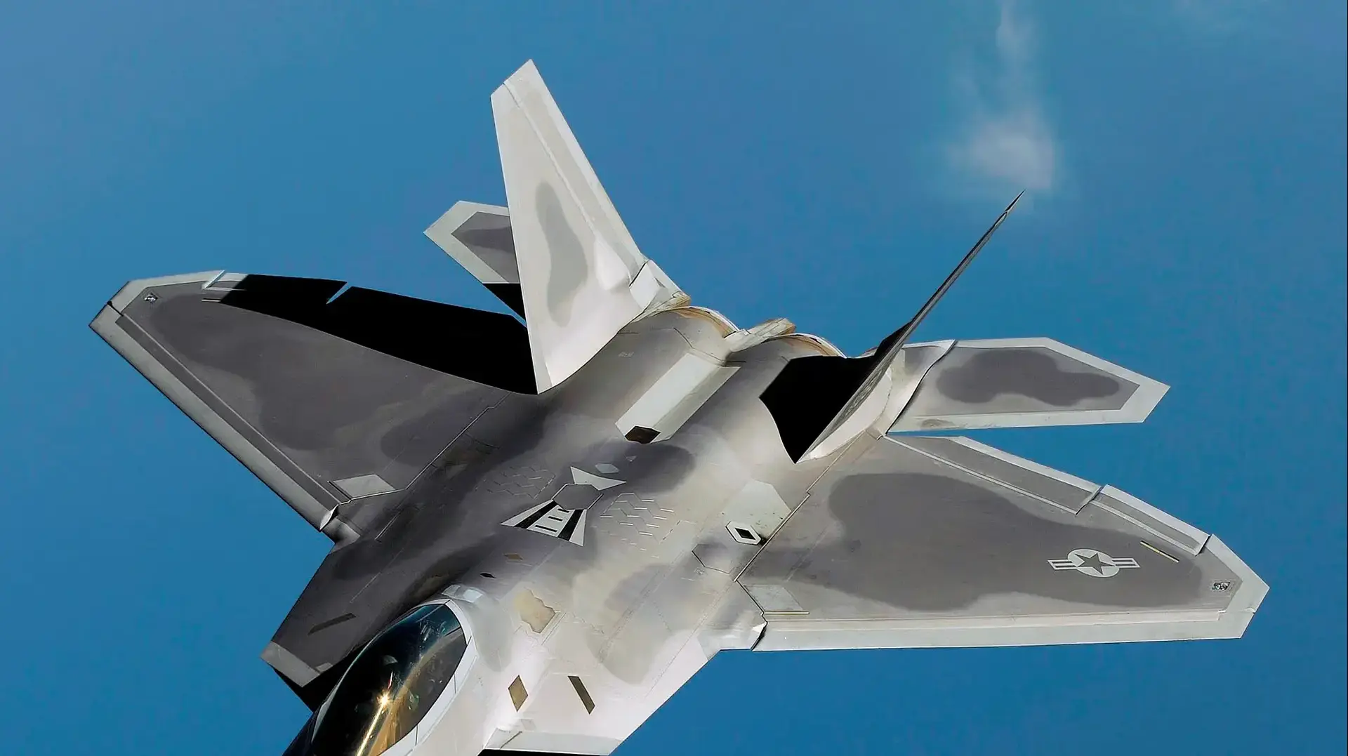 מטוס לוקהיד מרטין F-22 ראפטור מטוס לוקהיד מרטין F-22 ראפטור