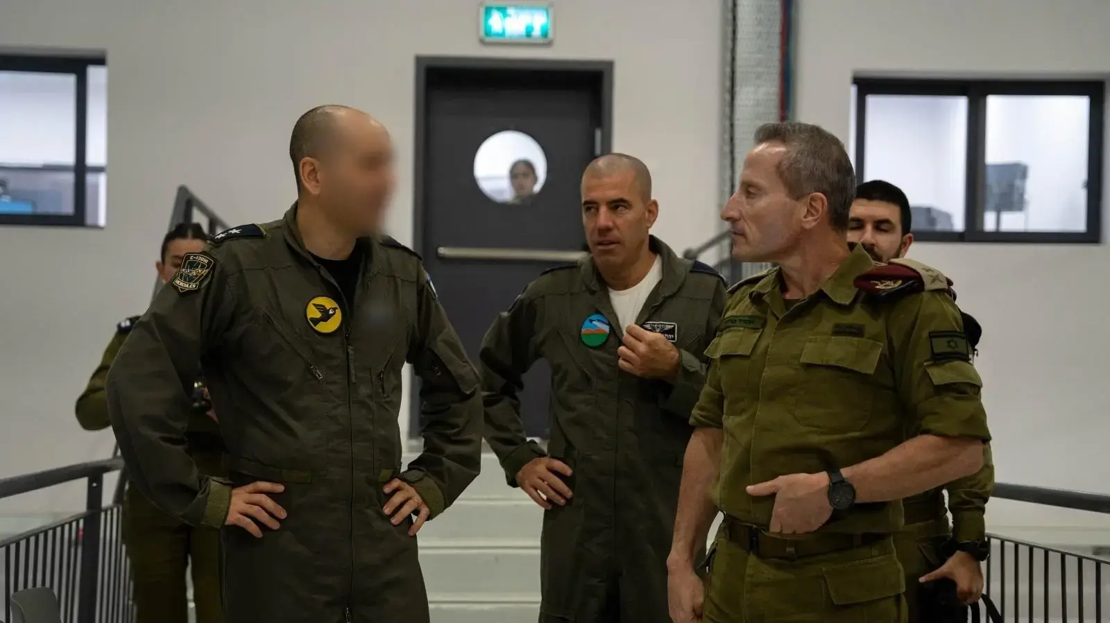 סגן ראש המטה הכללי, אלוף אמיר ברעם, ביקר בבסיס חיל האוויר "נבטים" עם מפקד הבסיס, תת-אלוף יותם סיגלר ומפקדים נוספים. 11 באוגוסט 2024 סגן ראש המטה הכללי, אלוף אמיר ברעם, ביקר בבסיס חיל האוויר "נבטים" עם מפקד הבסיס, תת-אלוף יותם סיגלר ומפקדים נוספים. 11 באוגוסט 2024