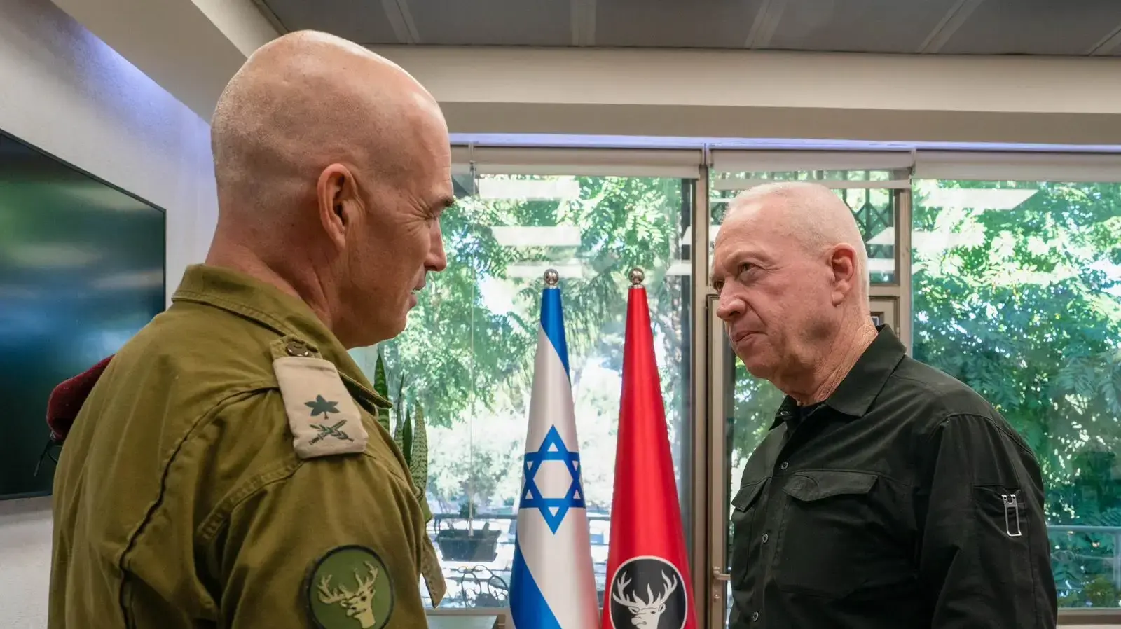 גלנט: "אנו עוסקים בהסרת האיומים ובהכנת כל האפשרויות כי להיות מסוגלים לתקוף בכל מקום" גלנט: "אנו עוסקים בהסרת האיומים ובהכנת כל האפשרויות כי להיות מסוגלים לתקוף בכל מקום"