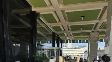 תושבות ניר עם חוזרות לקיבוץ ממלון המפונים. 15 באוגוסט 2024 תושבות ניר עם חוזרות לקיבוץ ממלון המפונים. 15 באוגוסט 2024