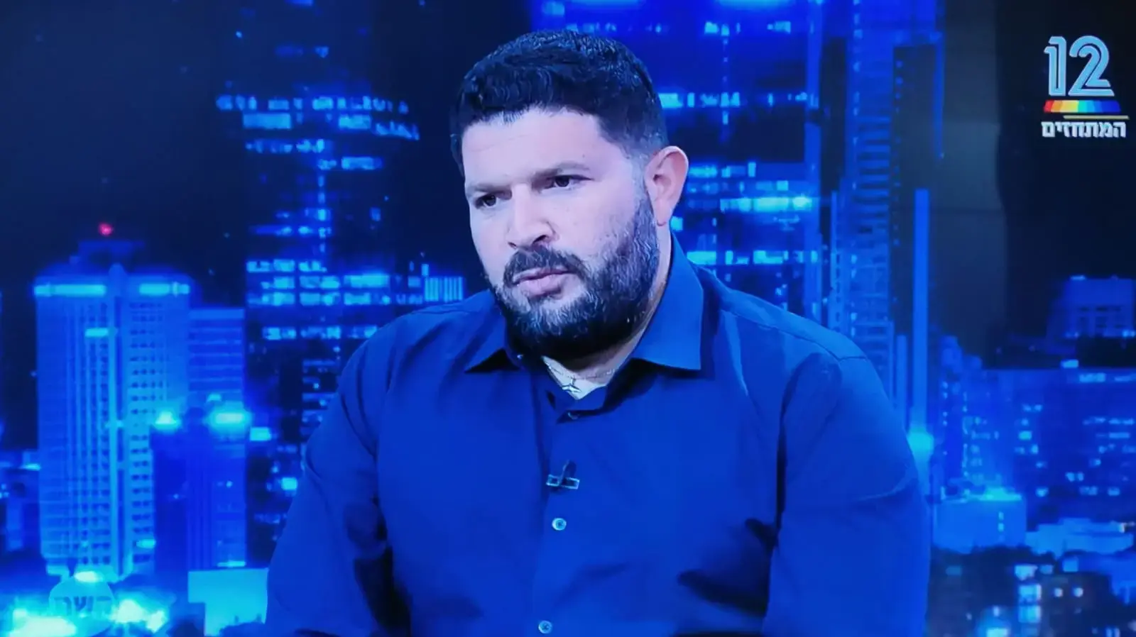 ח״כ אלמוג כהן בתוכנית המתחזים קשת 12 ח״כ אלמוג כהן בתוכנית המתחזים קשת 12