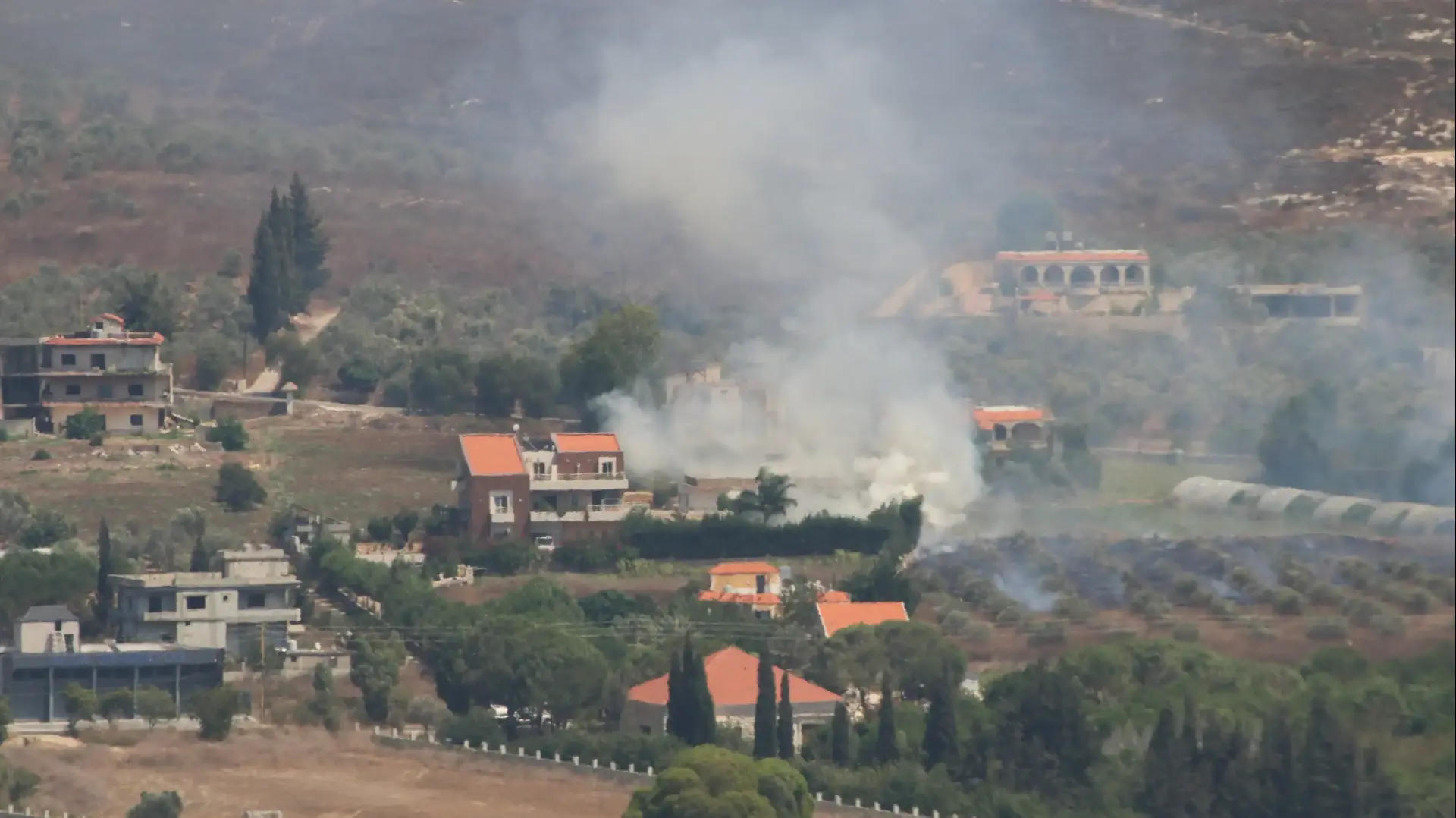 הפצצות של צה"ל בכפר חיאם בדרום לבנון, 17 באוגוסט 2024 הפצצות של צה"ל בכפר חיאם בדרום לבנון, 17 באוגוסט 2024