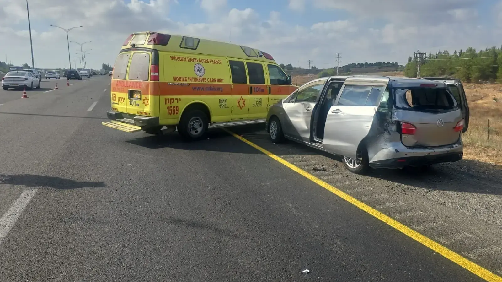תאונת דרכים סמוך למחלף נחשונים תאונת דרכים סמוך למחלף נחשונים