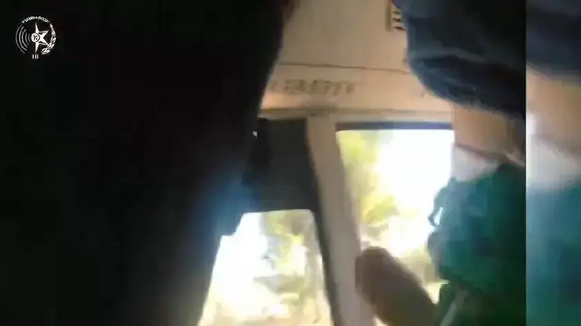 פעוט אותר לבדו באוטובוס בעפולה