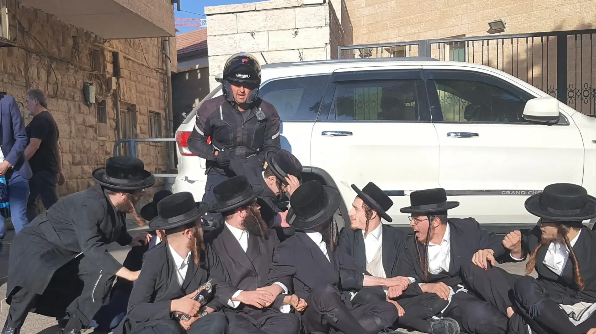 הפגנת חרדים, לשכת גיוס ירושלים, 21 באוגוסט 2024 הפגנת חרדים, לשכת גיוס ירושלים, 21 באוגוסט 2024