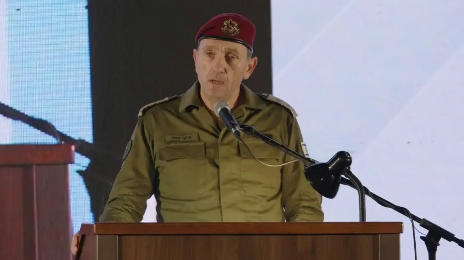 הרמטכ"ל הרצי הלוי , טקס החלפת ראש אמ"ן 21 באוגוסט 2024 הרמטכ"ל הרצי הלוי , טקס החלפת ראש אמ"ן 21 באוגוסט 2024