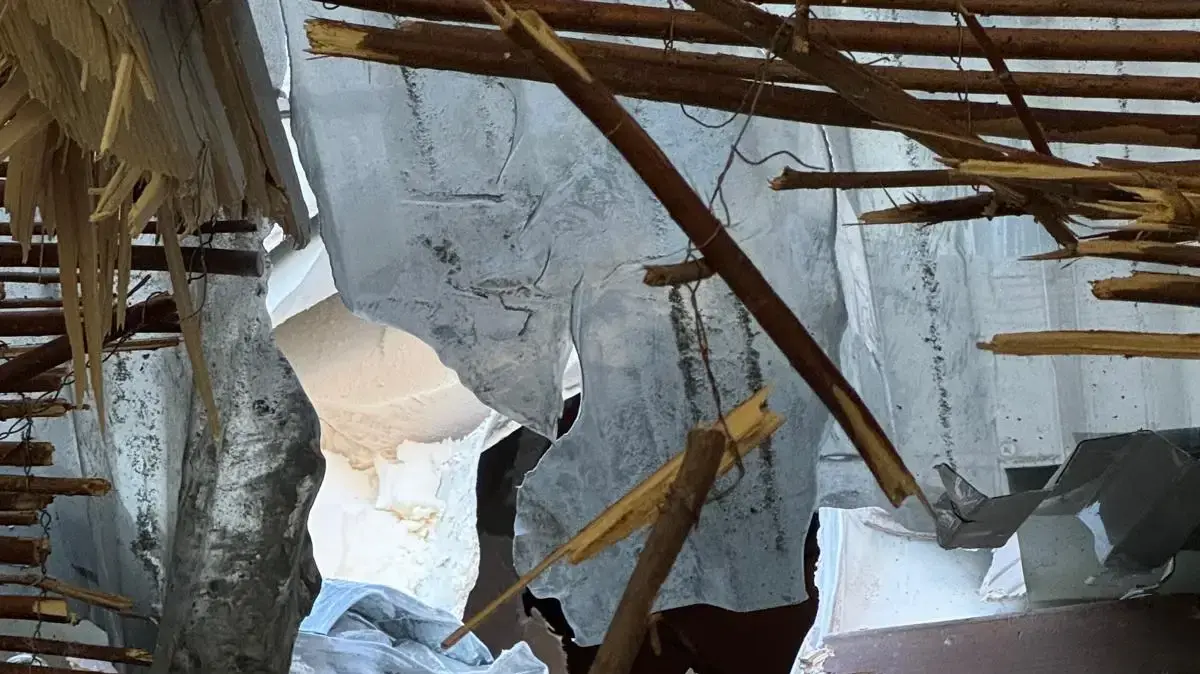 פגיעה ישירה בבית זרעית לאחר מטח רקטות שנורה ע"י ארגון הטרור חיזבאללה 22 באוגוסט 2024 פגיעה ישירה בבית זרעית לאחר מטח רקטות שנורה ע"י ארגון הטרור חיזבאללה 22 באוגוסט 2024