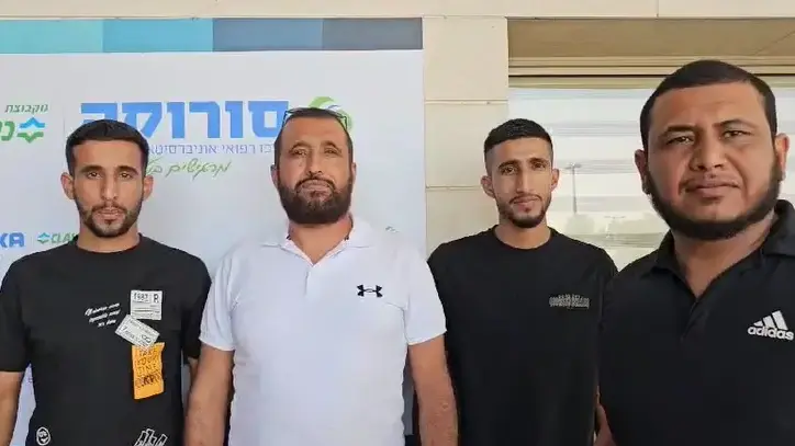 בני משפחתו של החטוף פראחן קאדי בסורוקה לאחר חילוצו 27 באוגוסט 2024 בני משפחתו של החטוף פראחן קאדי בסורוקה לאחר חילוצו 27 באוגוסט 2024