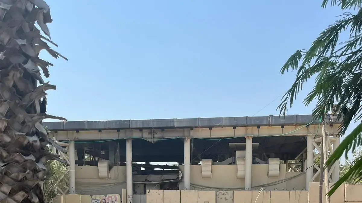 סיגל פרייס, אמה של התצפיתנית נועה פרייס ז"ל, לצד פירוק המבנים במוצב נחל עוז סיגל פרייס, אמה של התצפיתנית נועה פרייס ז"ל, לצד פירוק המבנים במוצב נחל עוז