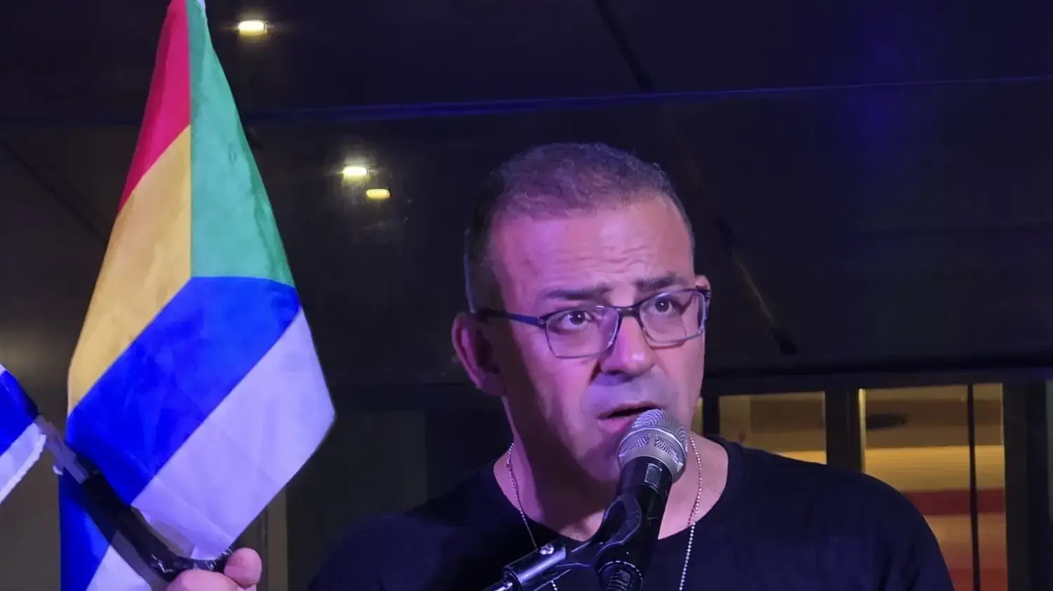 ד"ר אמיר ח'ניפס יו"ר התנועה הדרוזית לדמוקרטיה ושוויון ד"ר אמיר ח'ניפס יו"ר התנועה הדרוזית לדמוקרטיה ושוויון
