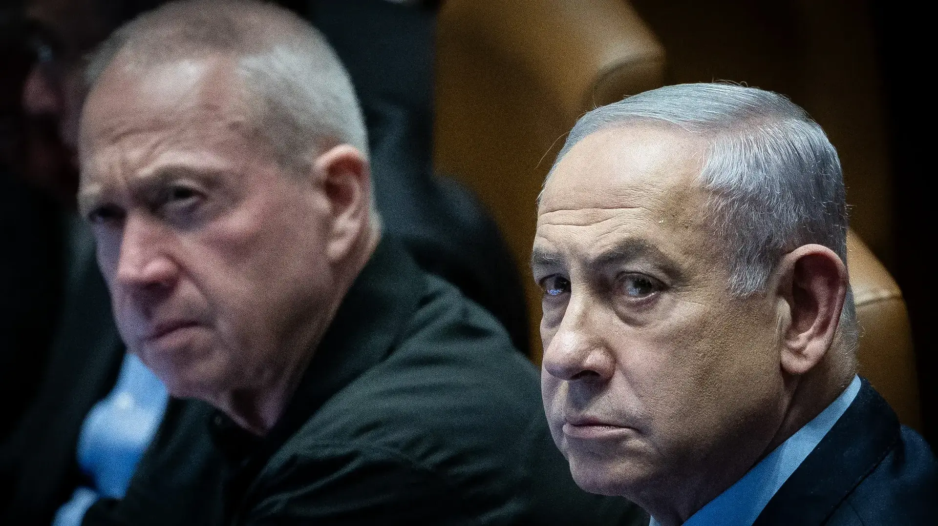 ראש ממשלת ישראל בנימין נתניהו ושר הביטחון יואב גלנט משתתפים בהצבעה על תקציב המדינה באולם הישיבות של הכנסת
30 באוגוסט 2024 ראש ממשלת ישראל בנימין נתניהו ושר הביטחון יואב גלנט משתתפים בהצבעה על תקציב המדינה באולם הישיבות של הכנסת
30 באוגוסט 2024