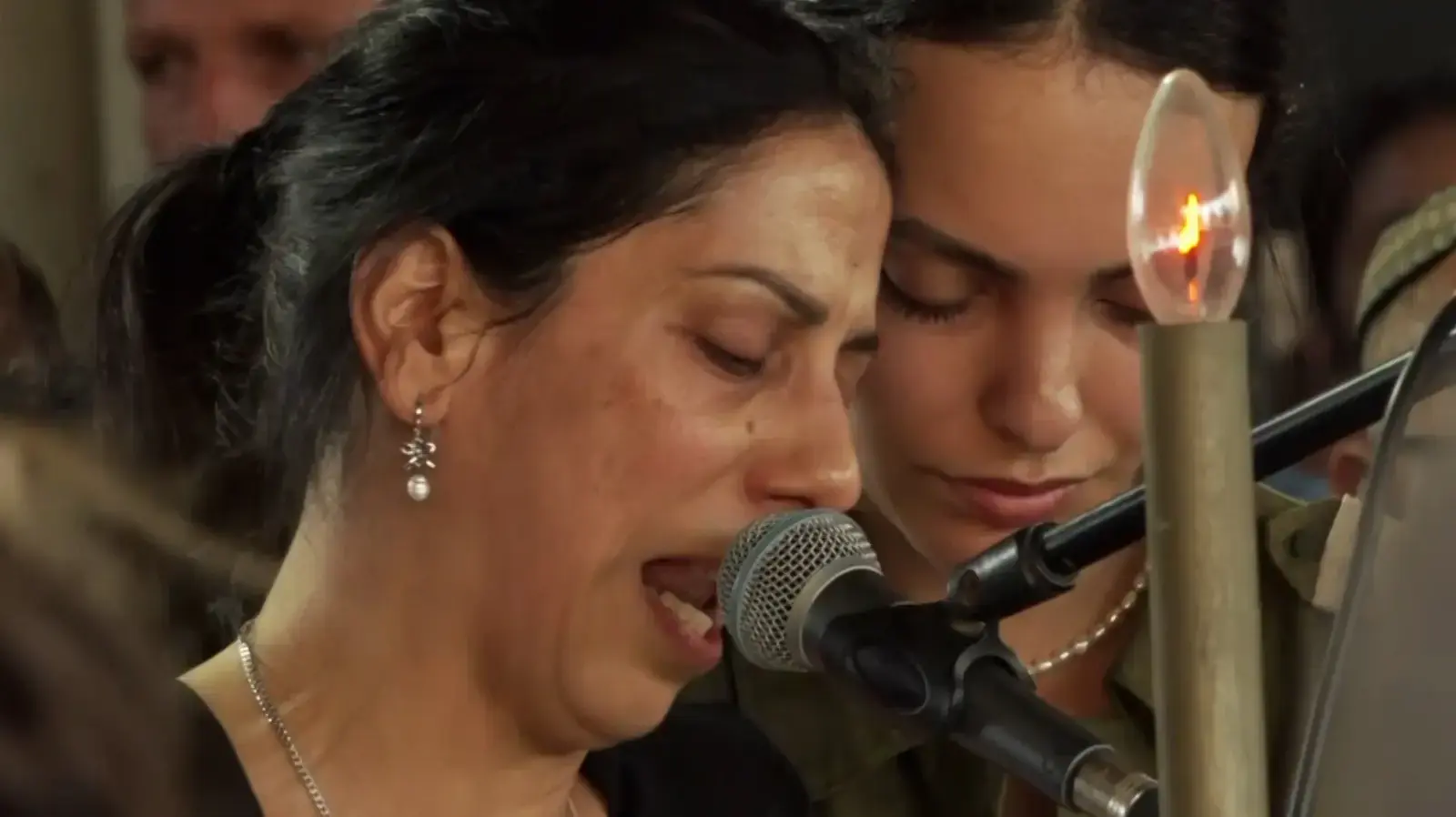 אמה של עדן ירושלמי ז"ל שגופתה חולצה משבי חמאס.1 בספטמבר 2024 אמה של עדן ירושלמי ז"ל שגופתה חולצה משבי חמאס.1 בספטמבר 2024