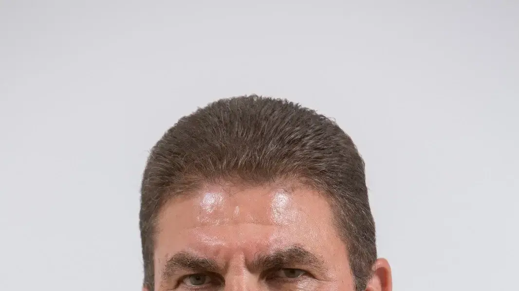 בני לייזר, מנכל מרכז אלה בני לייזר, מנכל מרכז אלה