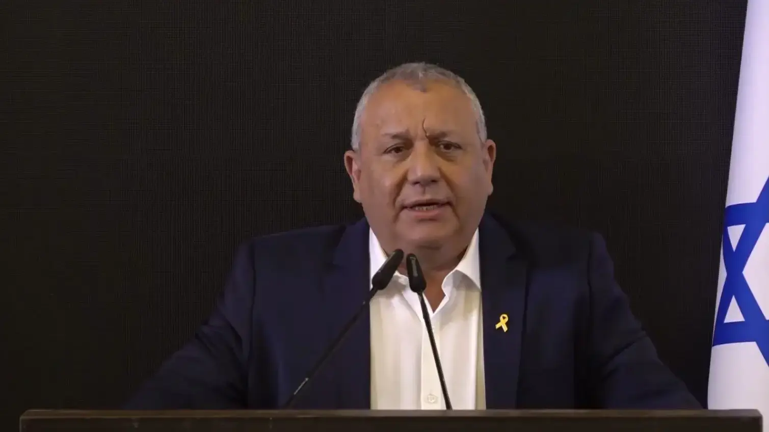איזנקוט בהצהרה נגדית איזנקוט בהצהרה נגדית