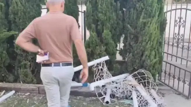 הבית של נועה סולימני בקריית שמונה לאחר מטח הרקטות הבית של נועה סולימני בקריית שמונה לאחר מטח הרקטות