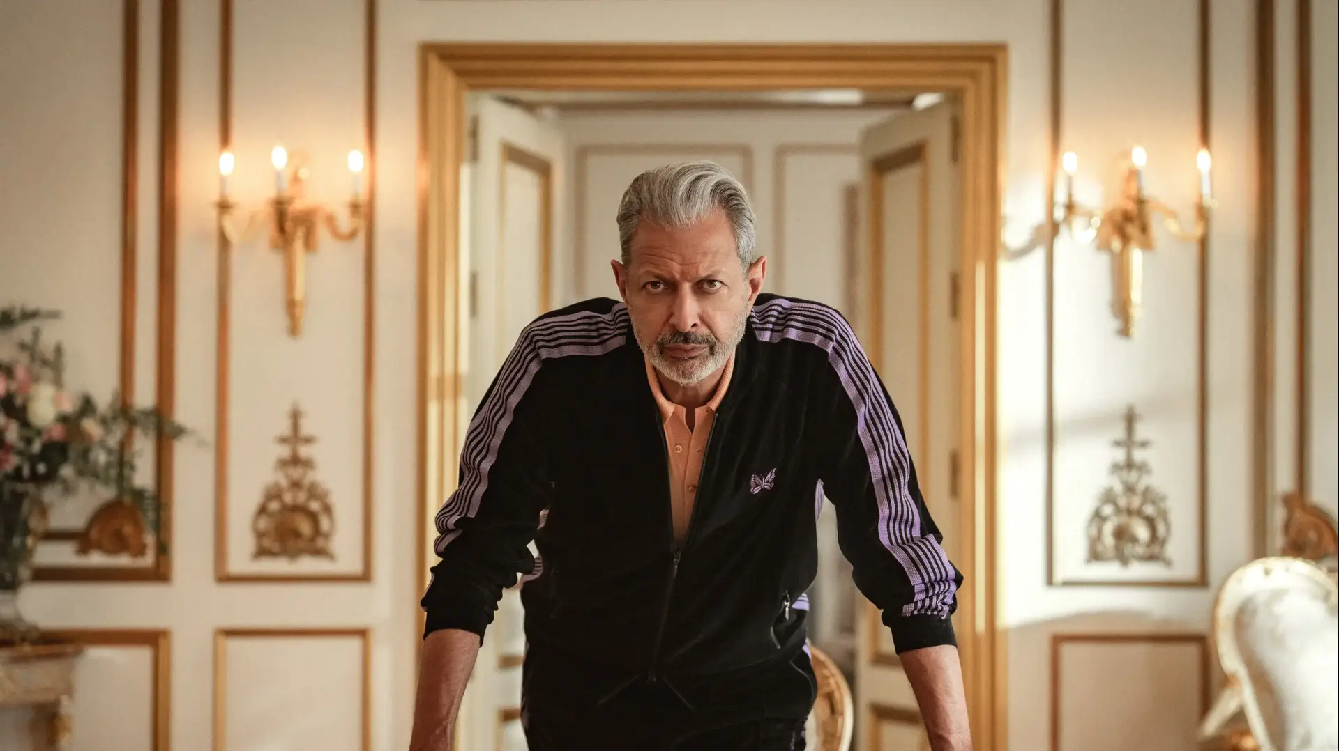 ג'ף גולדבלום בסדרה KAOS ג'ף גולדבלום בסדרה KAOS