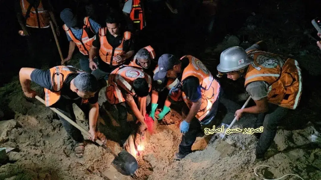 צה"ל תקף מתחם פיקוד ושליטה שהוסווה במרחב ההומניטרי של חאן יונס, 10 בספטמבר 2024 צה"ל תקף מתחם פיקוד ושליטה שהוסווה במרחב ההומניטרי של חאן יונס, 10 בספטמבר 2024