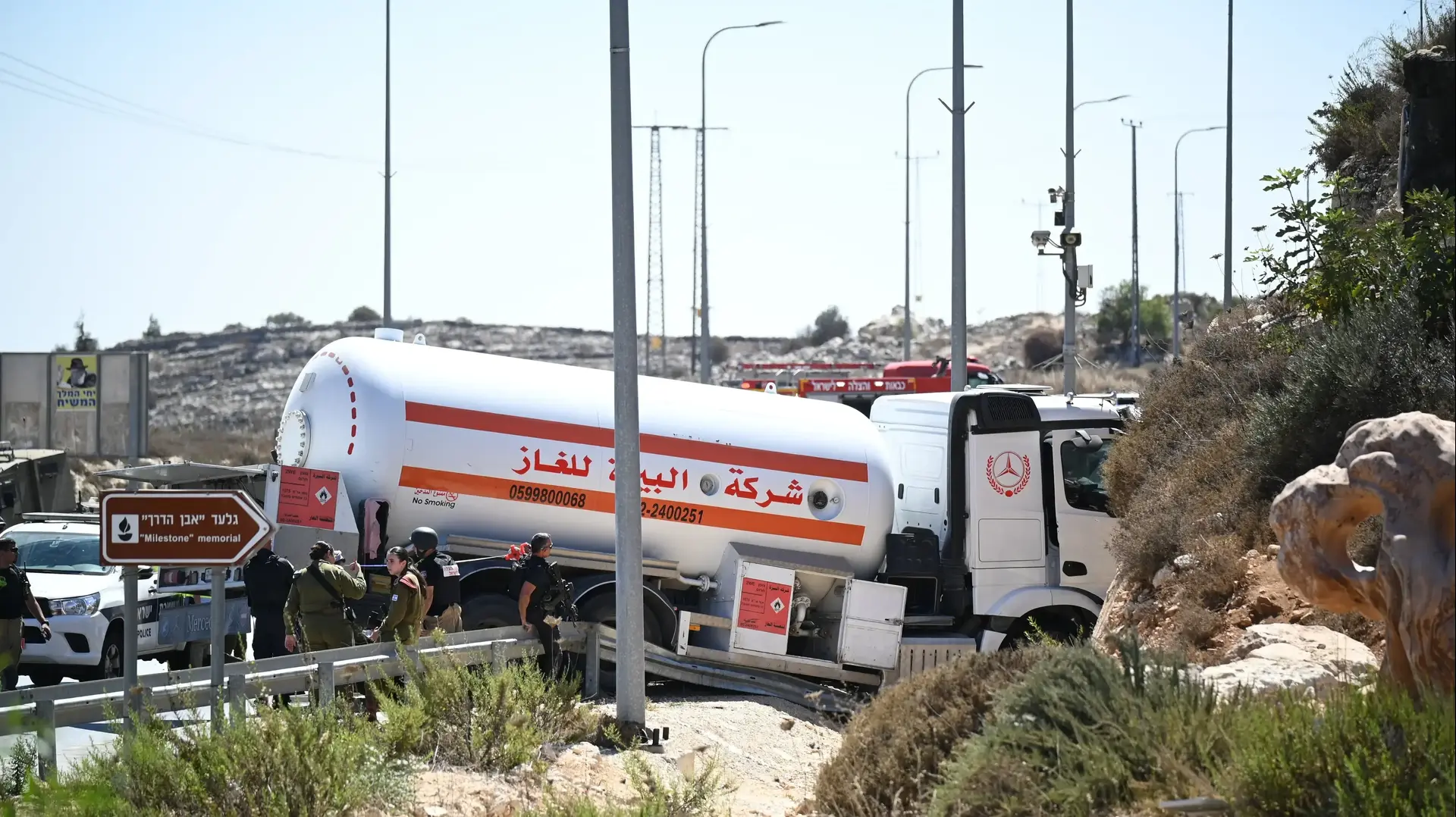 פיגוע דריסה בבנימין: נהג משאית האיץ לעבר ישראלים בצומת גבעת אסף, 11 בספטמבר 2024 פיגוע דריסה בבנימין: נהג משאית האיץ לעבר ישראלים בצומת גבעת אסף, 11 בספטמבר 2024