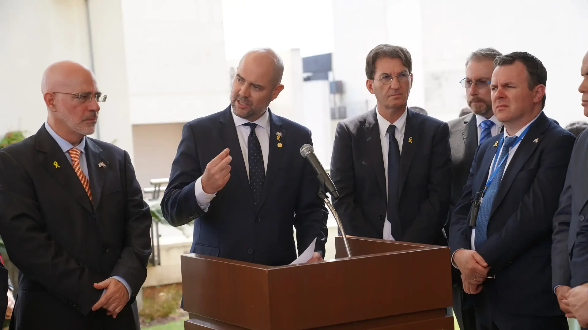 נשיא פרגוואי סנטיאגו פנייה: בדצמבר הקרוב אפתח את שגרירות פרגוואי בירושלים״. 18 בספטמבר 2024 נשיא פרגוואי סנטיאגו פנייה: בדצמבר הקרוב אפתח את שגרירות פרגוואי בירושלים״. 18 בספטמבר 2024