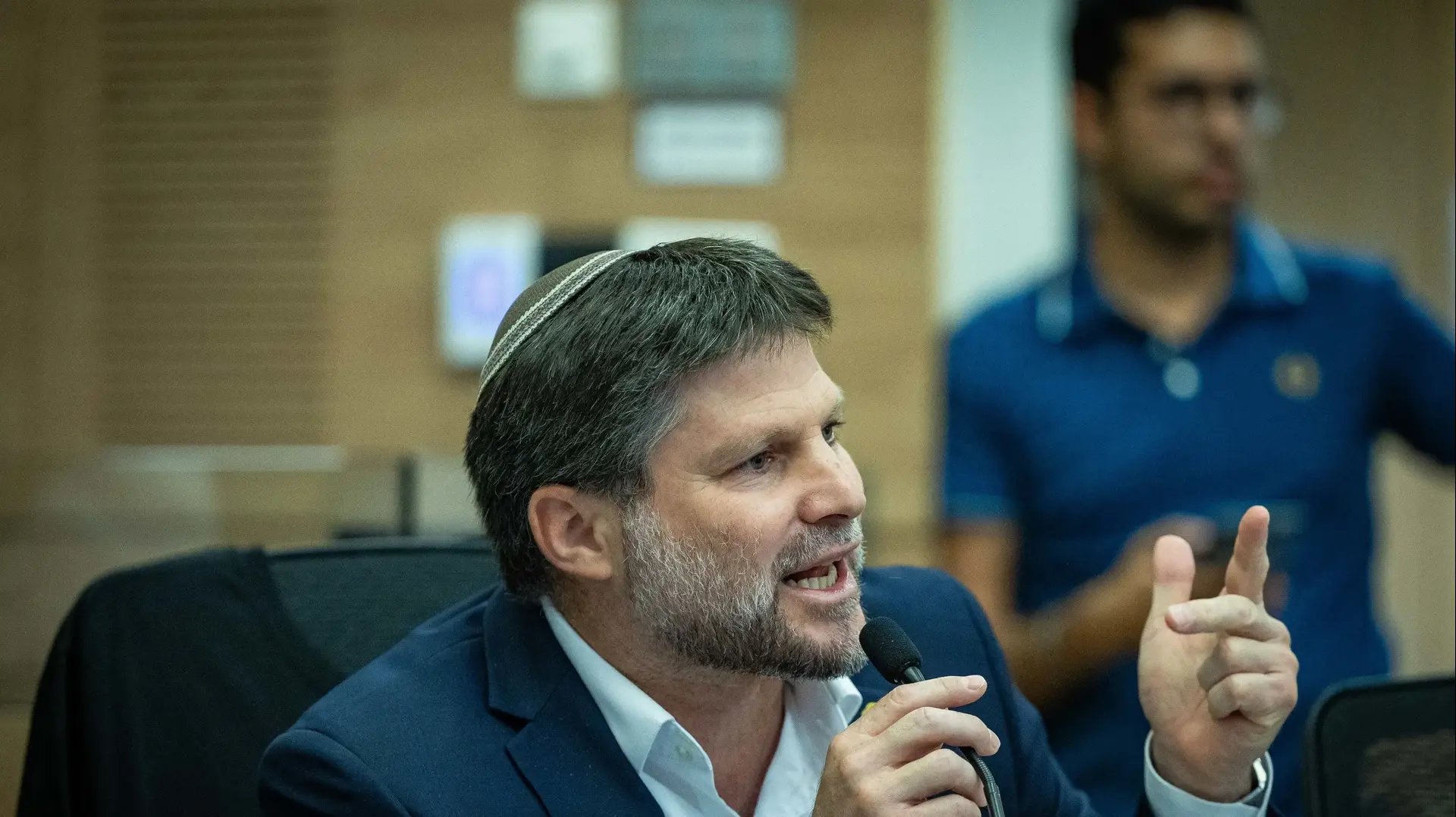 שר האוצר בצלאל סמוטריץ' בוועדת הכלכלה בכנסת

16 בספטמבר 2024