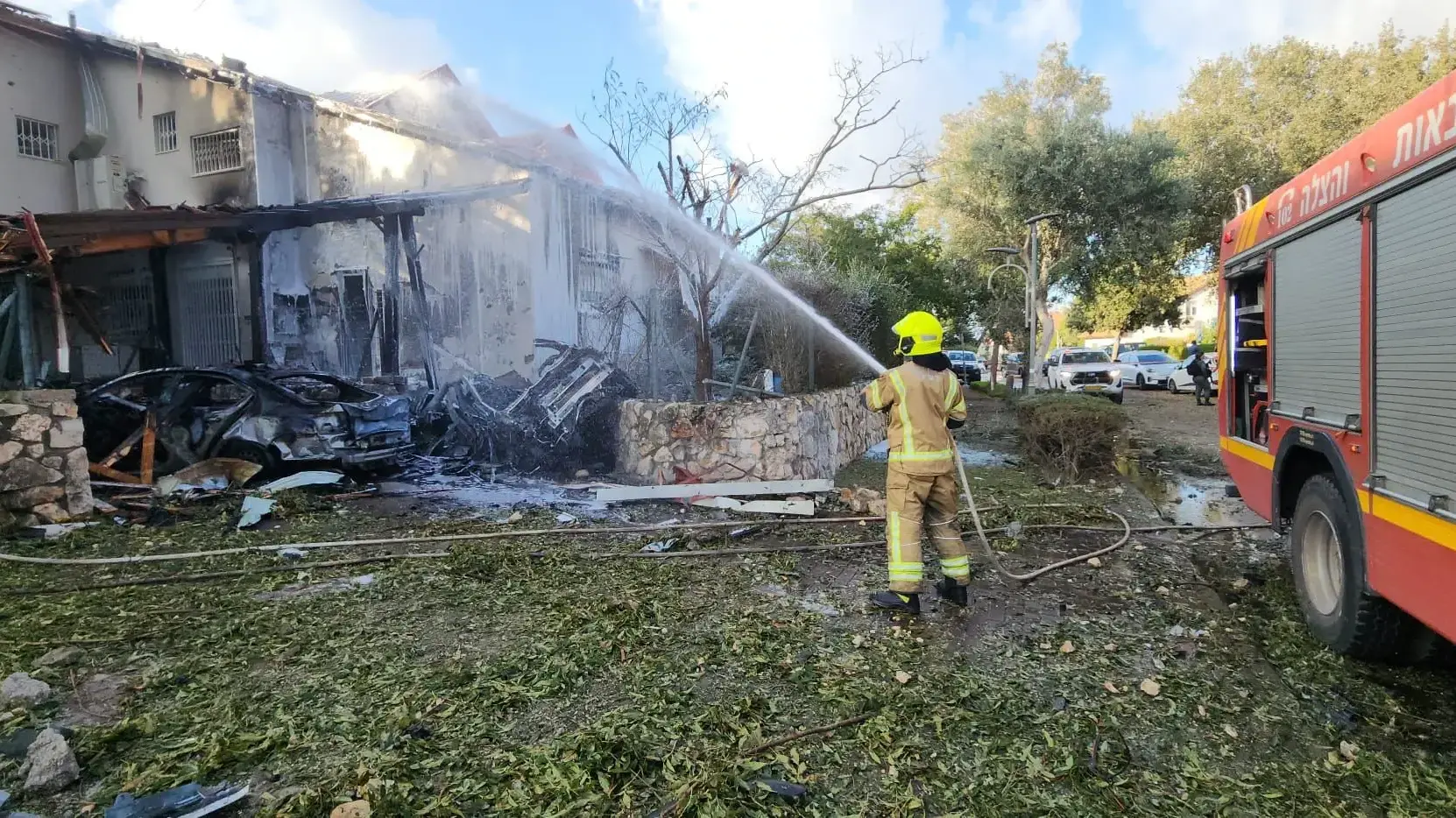 שריפת בית ומספר רכבים כתוצאה מנפילה , מורשת
22 בספטמבר 2024 שריפת בית ומספר רכבים כתוצאה מנפילה , מורשת
22 בספטמבר 2024