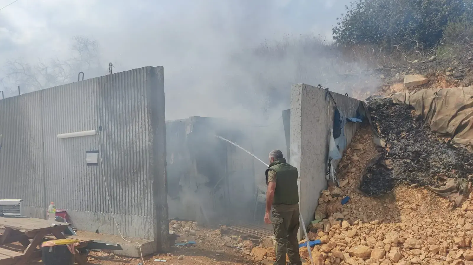 כיתת הכוננות של קיבוץ מנרה מטפלים בשריפה, הגליל העליון, 22 בספטמבר 2024
כיתת הכוננות של קיבוץ מנרה מטפלים בשריפה, הגליל העליון, 22 בספטמבר 2024