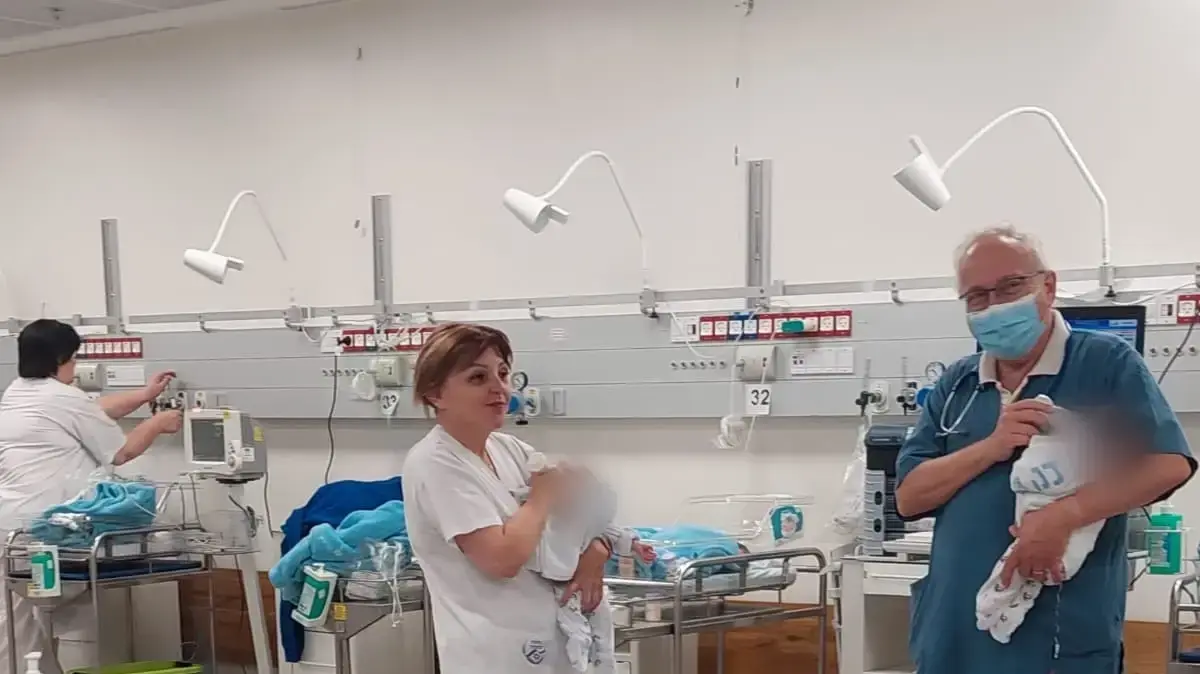 העברת מחלקות למבנה הממוגן במרכז הרפואי בני ציון בחיפה.22 בספטמבר 2024
העברת מחלקות למבנה הממוגן במרכז הרפואי בני ציון בחיפה.22 בספטמבר 2024