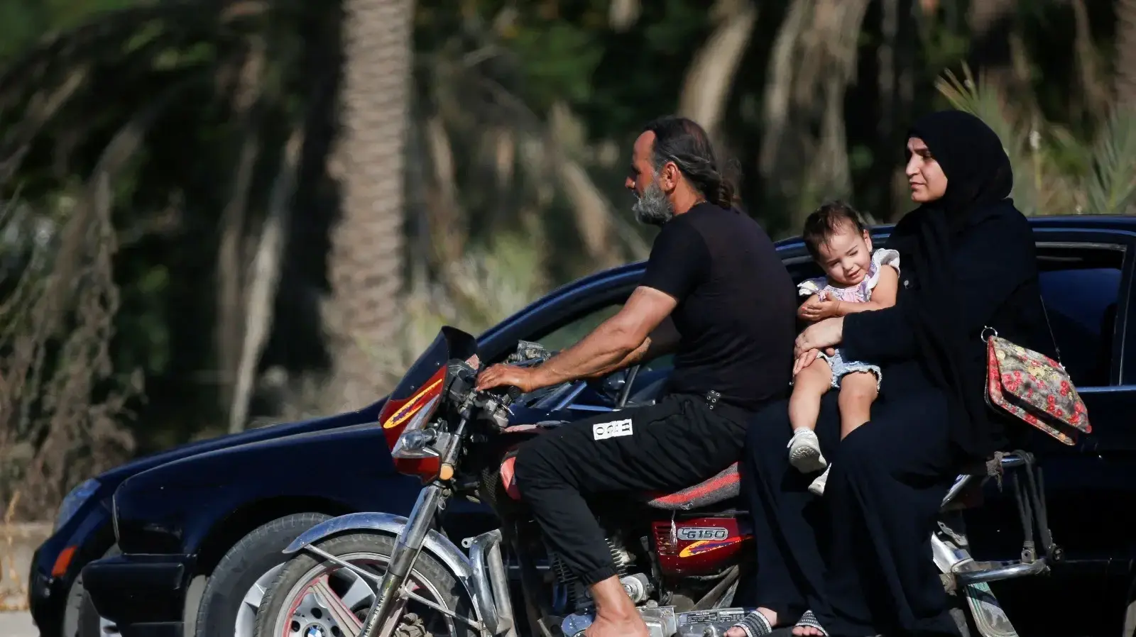 תושבים נמלטים מדרום לבנון צפונה בעקבות התקיפות של חיל האוויר, 23 בספטמבר 2024 תושבים נמלטים מדרום לבנון צפונה בעקבות התקיפות של חיל האוויר, 23 בספטמבר 2024