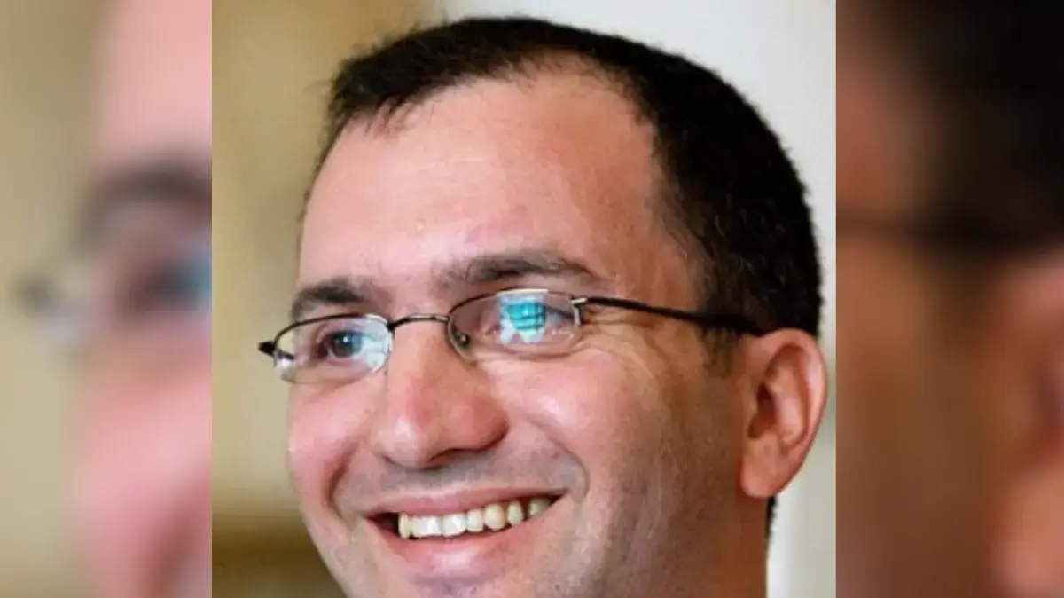 אהוד גולדווסר,חייל ישראלי שנחטף על ידי ארגון הטרור חזבאללה כחלק מאירוע חטיפת חיילי צה"ל בגבול ישראל–לבנון. אהוד גולדווסר,חייל ישראלי שנחטף על ידי ארגון הטרור חזבאללה כחלק מאירוע חטיפת חיילי צה"ל בגבול ישראל–לבנון.