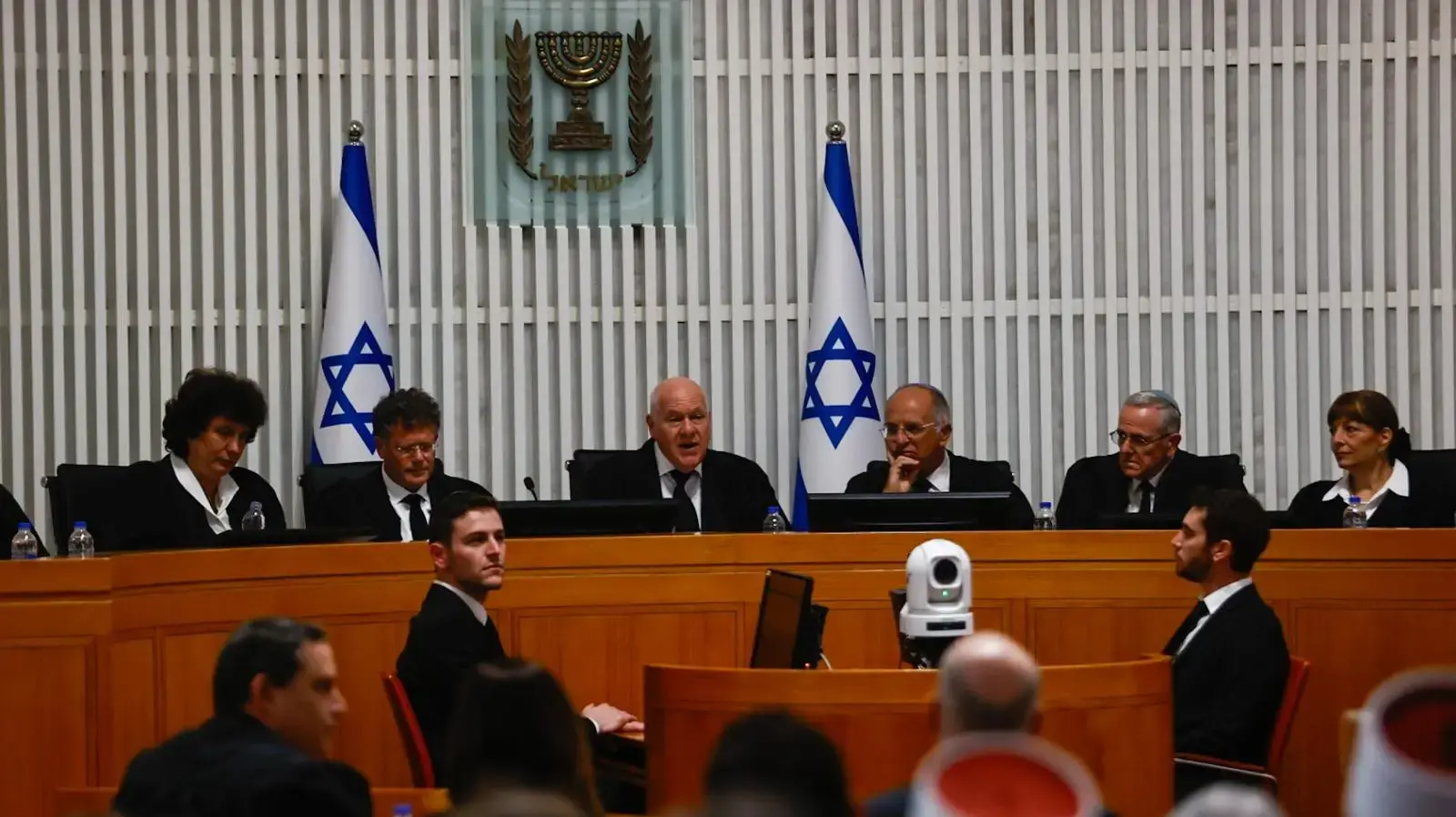 יצחק עמית ,נעם סולברג, טקס פרישת ממלא מקום נשיא בית המשפט העליון, השופט עוזי פוגלמן, ביה""מ העליון, 1 באוקטובר 2024 יצחק עמית ,נעם סולברג, טקס פרישת ממלא מקום נשיא בית המשפט העליון, השופט עוזי פוגלמן, ביה""מ העליון, 1 באוקטובר 2024