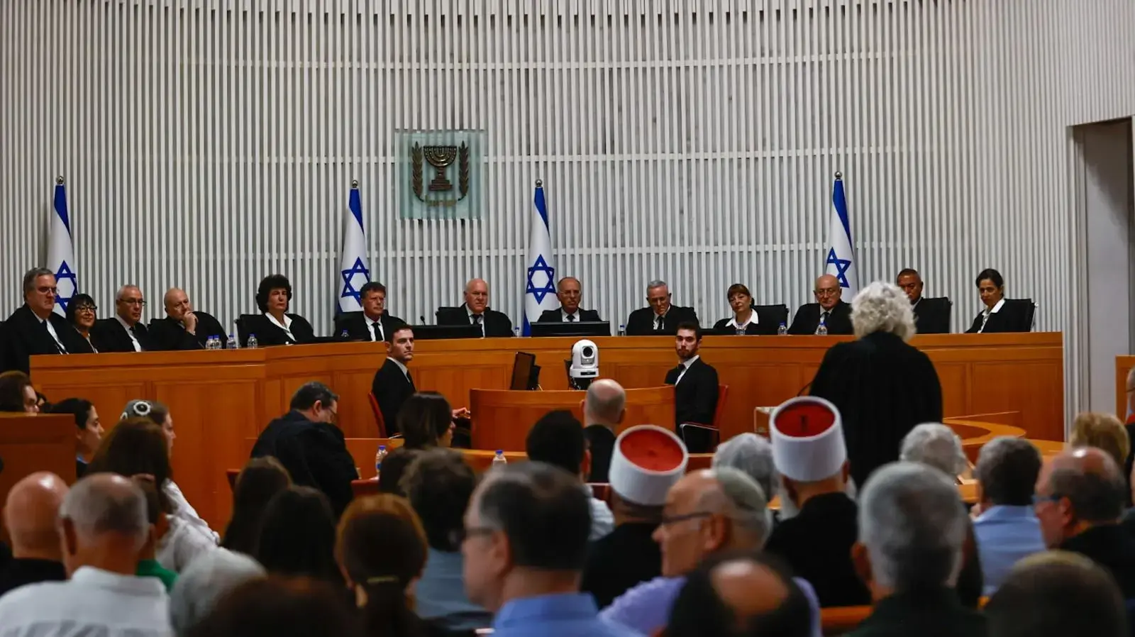 יצחק עמית ,נעם סולברג, טקס פרישת ממלא מקום נשיא בית המשפט העליון, השופט עוזי פוגלמן, ביה""מ העליון, 1 באוקטובר 2024 יצחק עמית ,נעם סולברג, טקס פרישת ממלא מקום נשיא בית המשפט העליון, השופט עוזי פוגלמן, ביה""מ העליון, 1 באוקטובר 2024