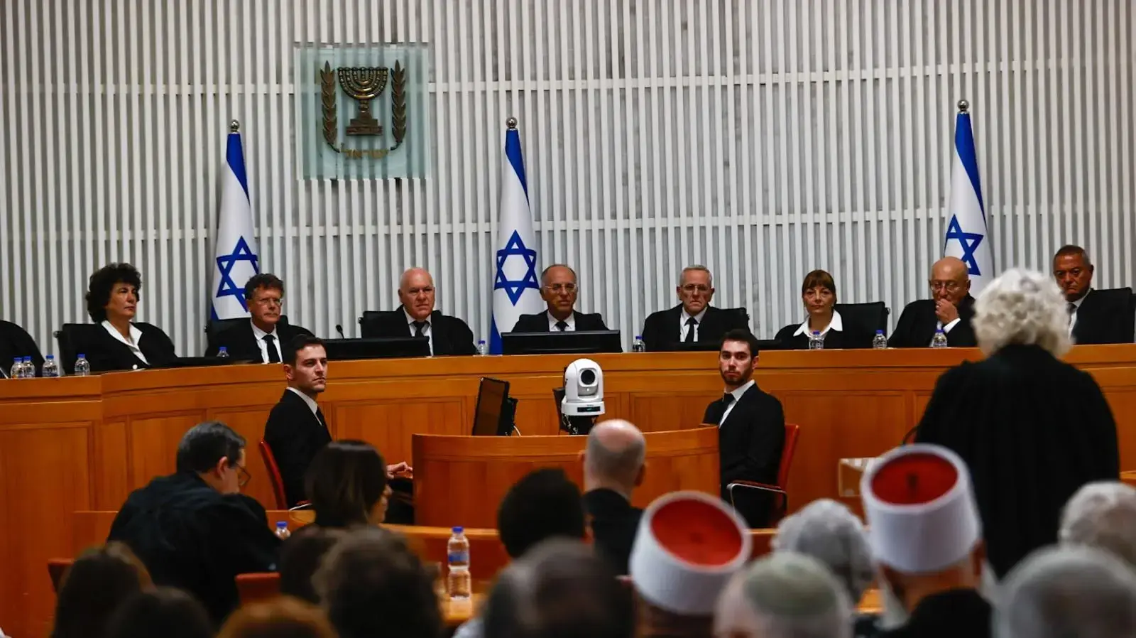 יצחק עמית ,נעם סולברג, טקס פרישת ממלא מקום נשיא בית המשפט העליון, השופט עוזי פוגלמן, ביה""מ העליון, 1 באוקטובר 2024 יצחק עמית ,נעם סולברג, טקס פרישת ממלא מקום נשיא בית המשפט העליון, השופט עוזי פוגלמן, ביה""מ העליון, 1 באוקטובר 2024