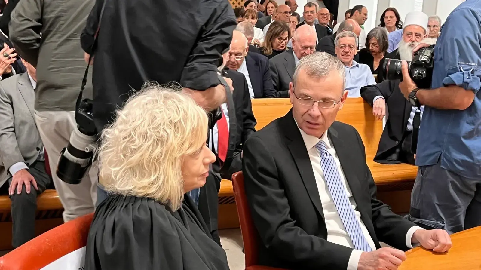 יריב לוין, גלי בהרב מיארה, טקס פרישת ממלא מקום נשיא בית המשפט העליון, השופט עוזי פוגלמן, ביה""מ העליון, 1 באוקטובר 2024 יריב לוין, גלי בהרב מיארה, טקס פרישת ממלא מקום נשיא בית המשפט העליון, השופט עוזי פוגלמן, ביה""מ העליון, 1 באוקטובר 2024