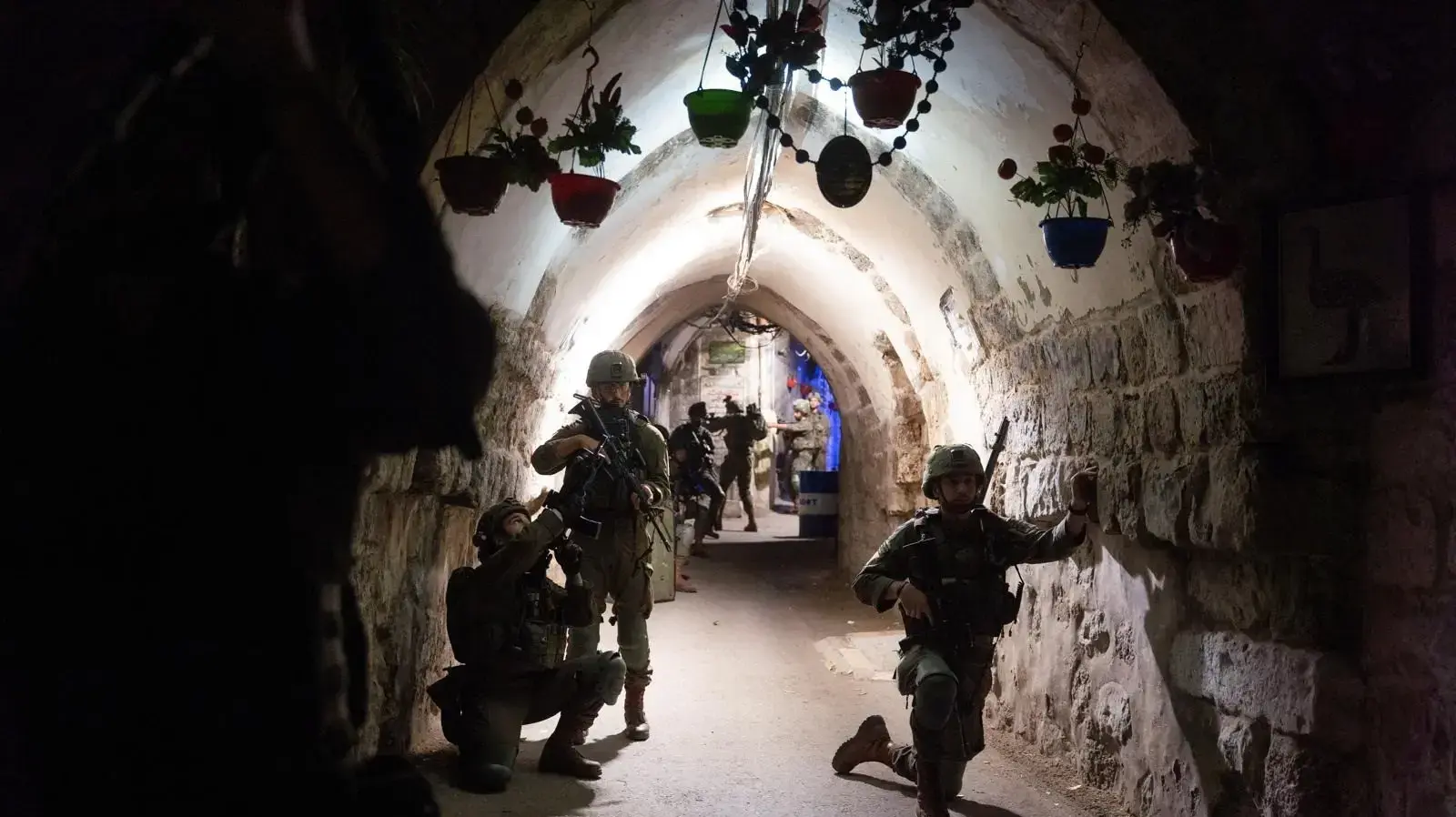 תיעוד פעילות כוחות בחילופי אש עם מחבלים ,שכם ,1 באוקטובר 2024 תיעוד פעילות כוחות בחילופי אש עם מחבלים ,שכם ,1 באוקטובר 2024