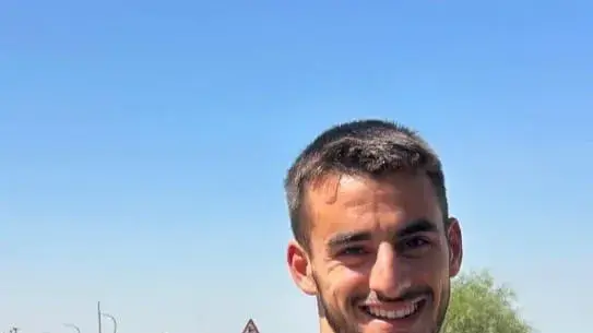 סרן בן ציון פלח שנפל בקרב בדרום לבנון סרן בן ציון פלח שנפל בקרב בדרום לבנון