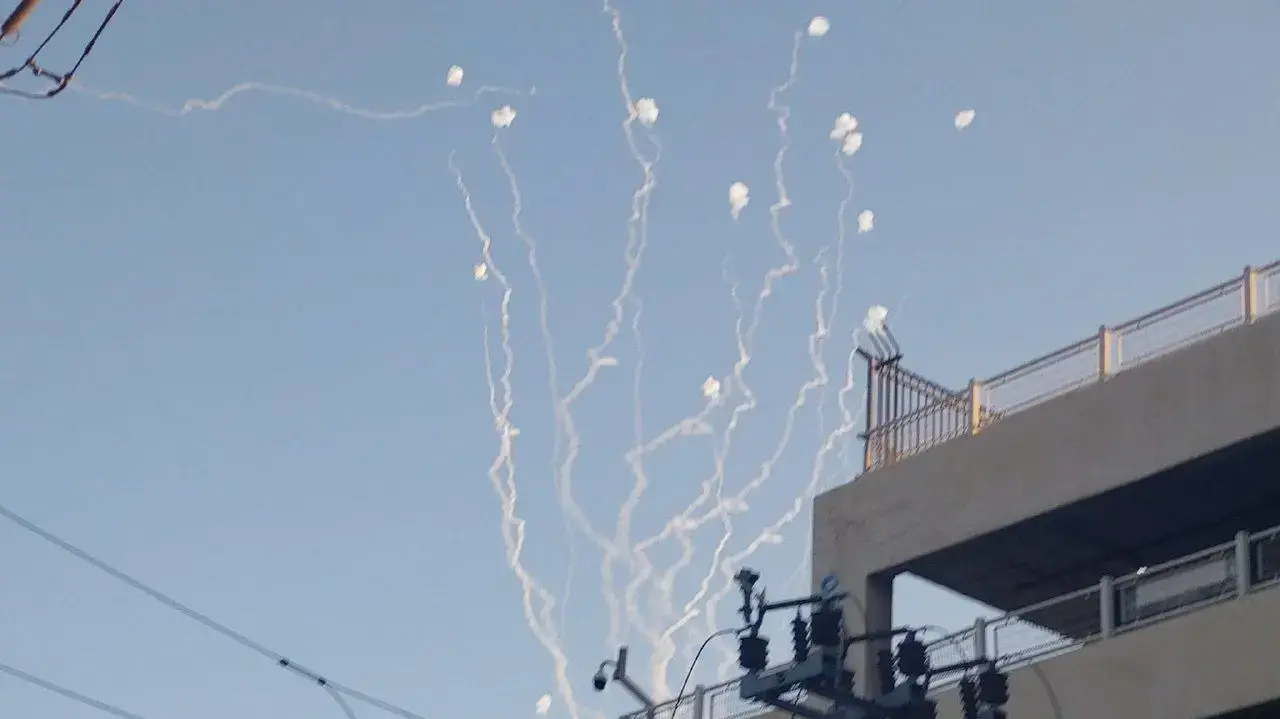 יירוטים מעל קריית ביאליק יירוטים מעל קריית ביאליק
