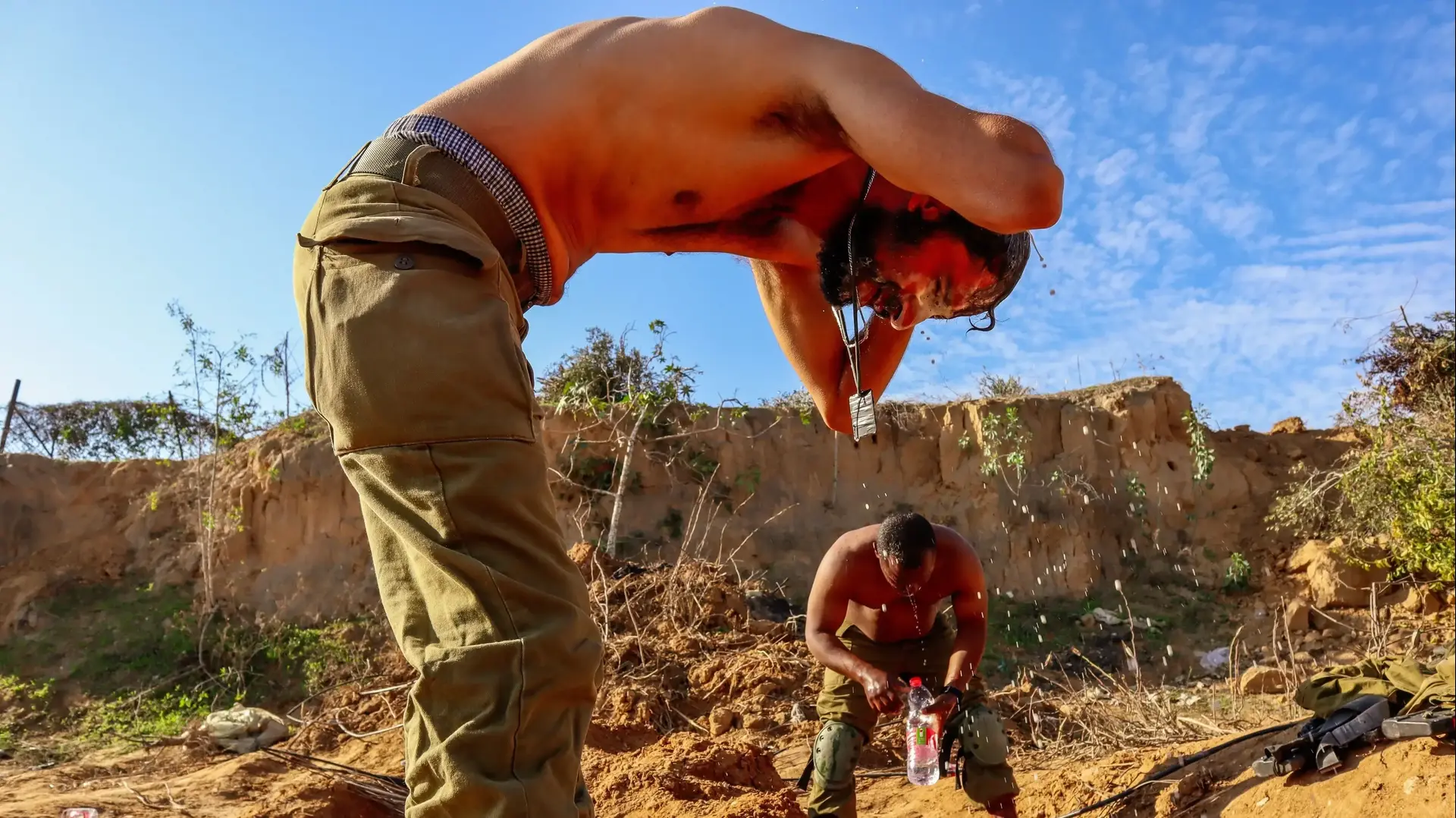 מתוך הסרט התיעודי "לא גיבורים אנחנו" מתוך הסרט התיעודי "לא גיבורים אנחנו"