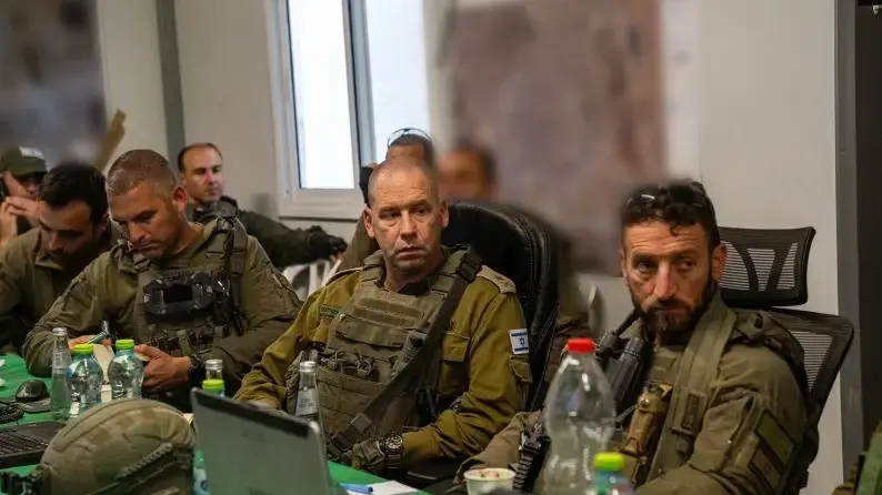 מפקד פיקוד הדרום, אלוף ירון פינקלמן בתדרוך למפקדים מפקד פיקוד הדרום, אלוף ירון פינקלמן בתדרוך למפקדים