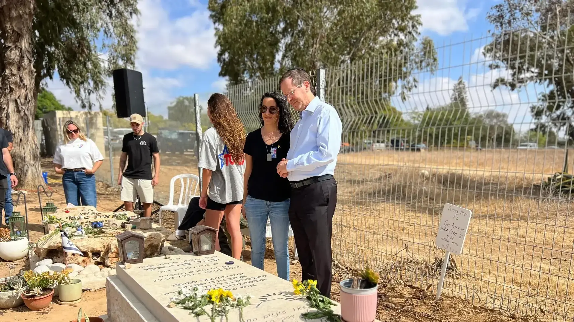 נשיא המדינה, יצחק הרצוג, במסע הזיכרון ,ביישובי העוטף ,7 לאוקטובר 2024