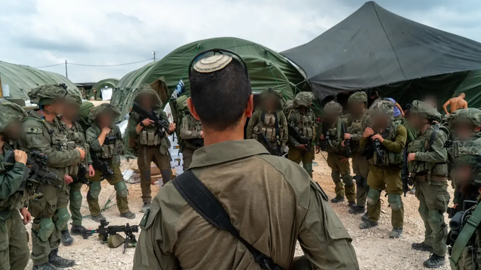 אוגדת ׳המפץ׳ (146) בפעילות קרקעית ממוקדת ומתוחמת בדרום לבנון אוגדת ׳המפץ׳ (146) בפעילות קרקעית ממוקדת ומתוחמת בדרום לבנון