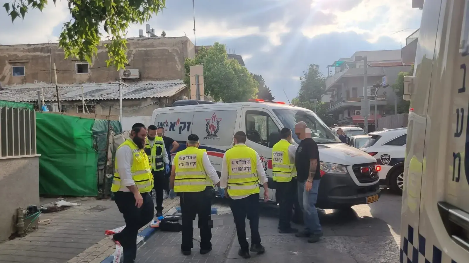 תינוק נמצא ללא רוח חיים בתל אביב