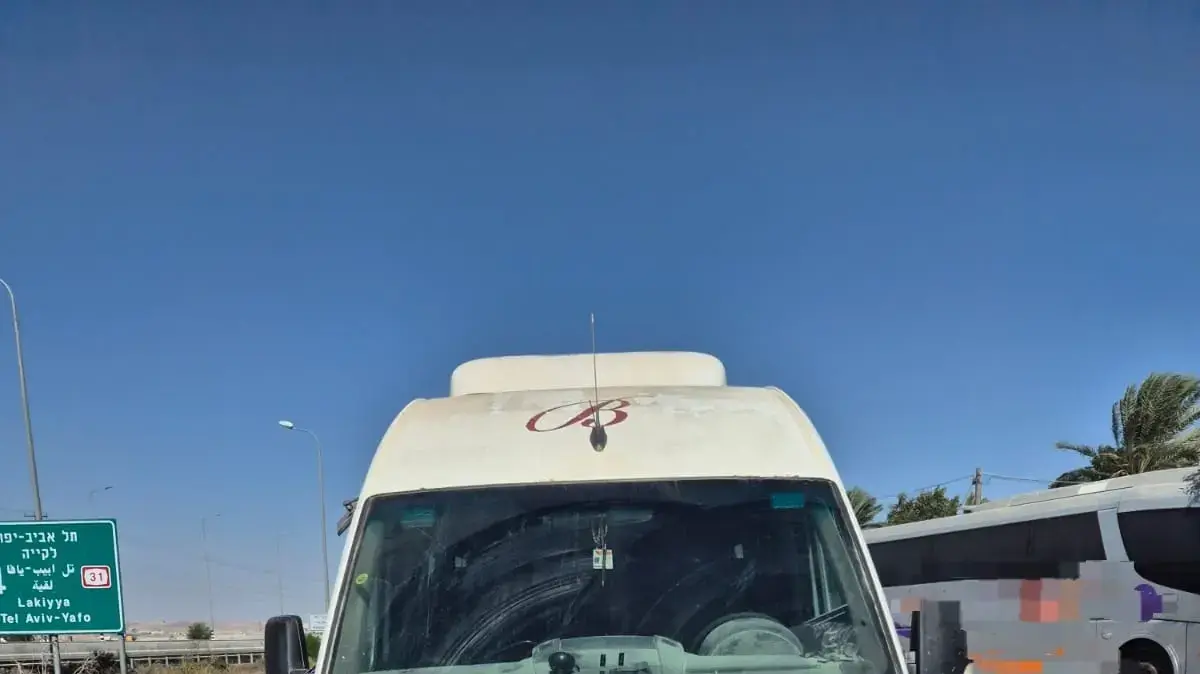 תיעוד: קטין מהדרום הסיע ברכב הסעות 31 ילדים