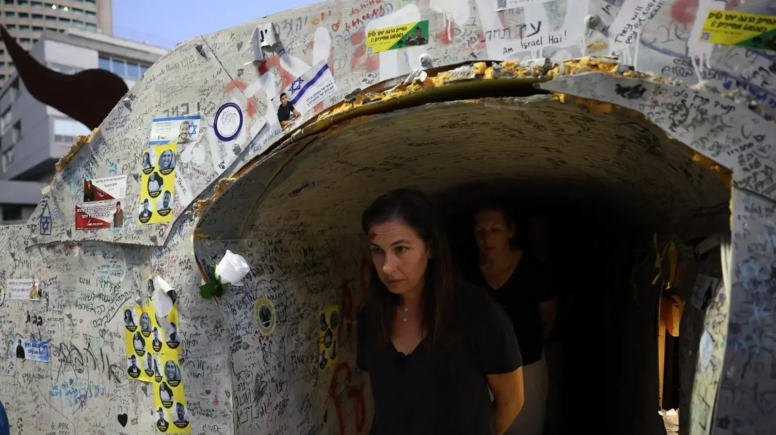 "מתלבשות כמו נעמה" ,שער בגין, 19 באוקטובר 2024 "מתלבשות כמו נעמה" ,שער בגין, 19 באוקטובר 2024