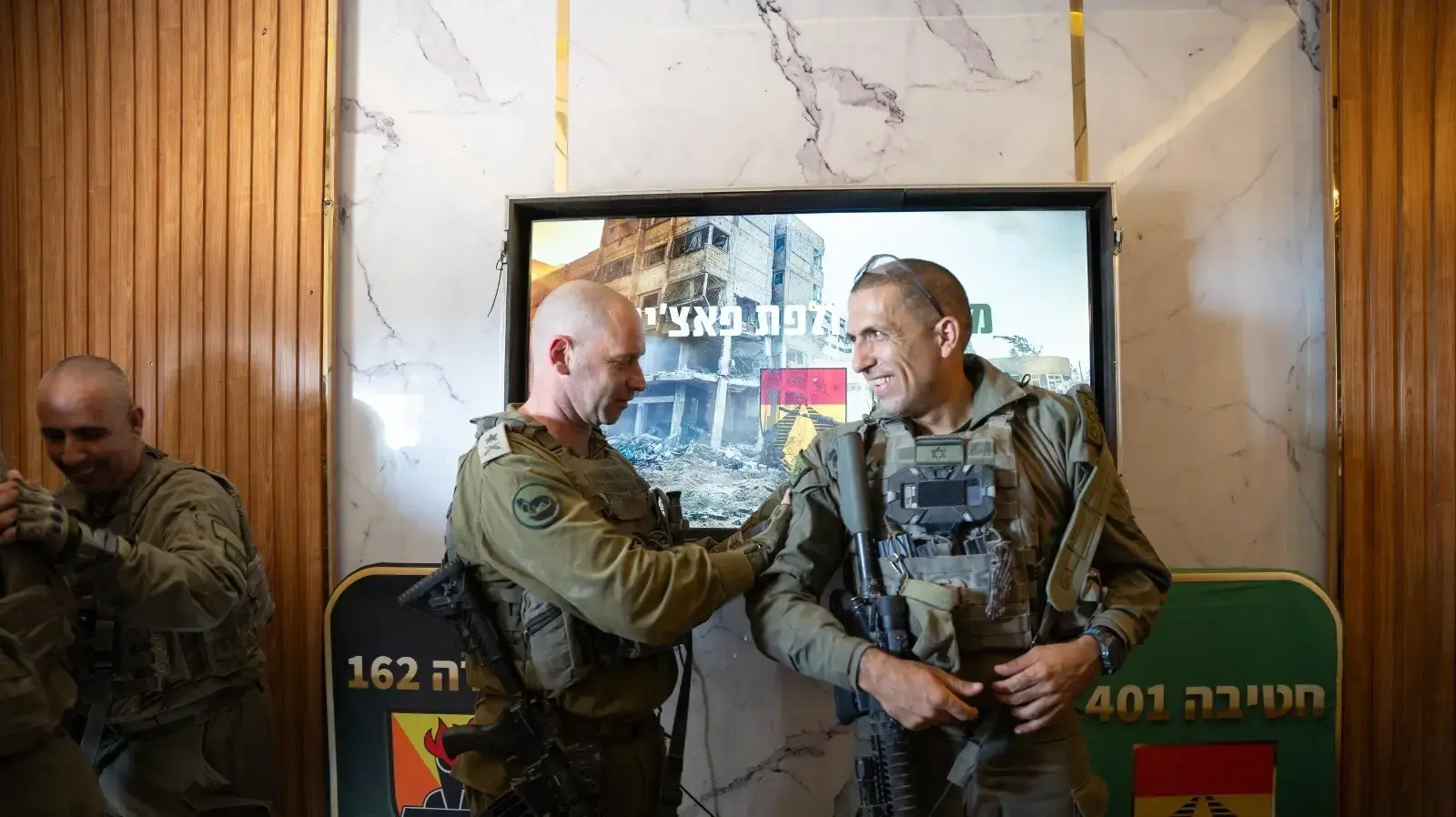 מינוי אחאסן דקסה למח"ט 401 ברפיח על ידי מפקד פיקוד דרום 