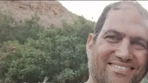 קצין המילואים רב סרן הרב אבירם חריב נפל בקרבות בלבנון קצין המילואים רב סרן הרב אבירם חריב נפל בקרבות בלבנון