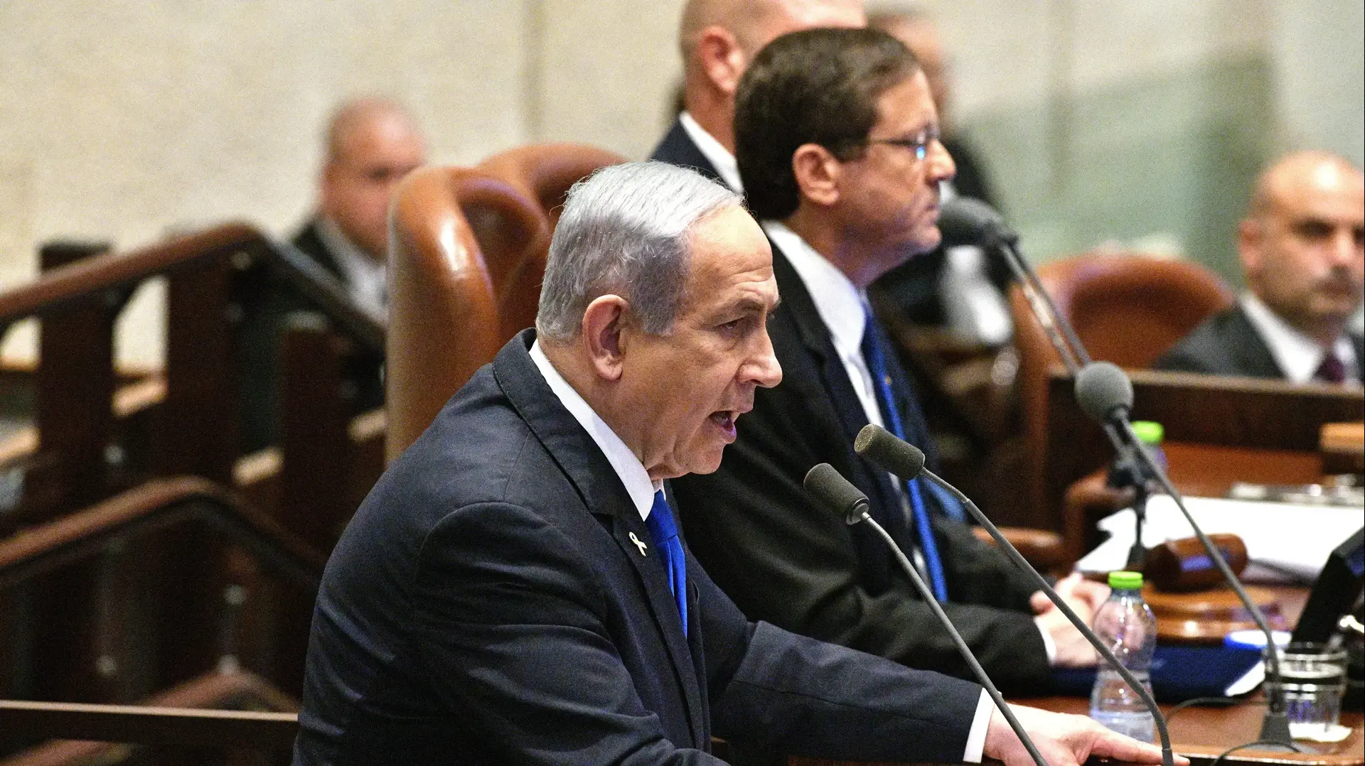 ראש הממשלה בנימין נתניהו, נשיא המדינה יצחק הרצוג, פתיחת כנס החורף של מושב הכנסת, 28 באוקטובר 2024 ראש הממשלה בנימין נתניהו, נשיא המדינה יצחק הרצוג, פתיחת כנס החורף של מושב הכנסת, 28 באוקטובר 2024