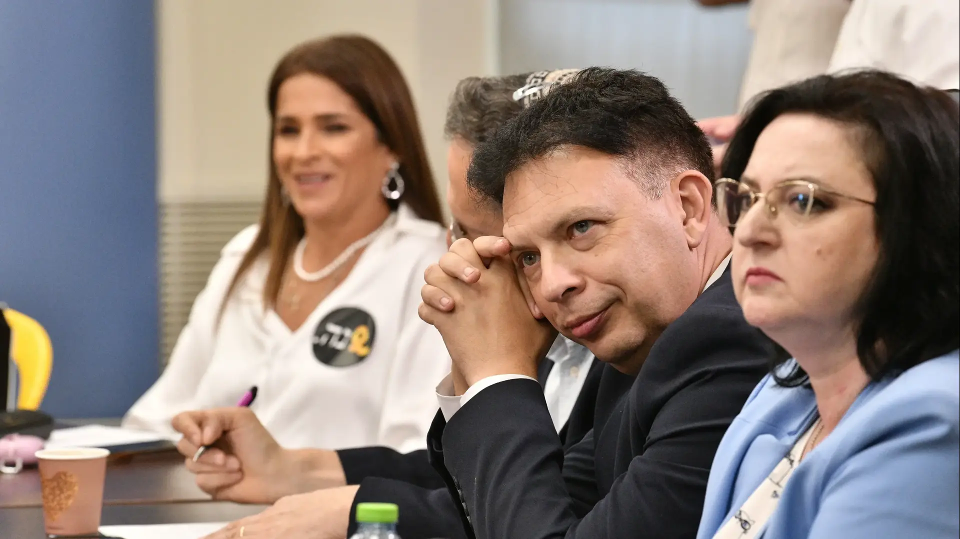 מירב בן ארי, ולדימיר בליאק, טטיאנה מזרסקי, ישיבת סיעת יש עתיד, 28 באוקטובר 2024 מירב בן ארי, ולדימיר בליאק, טטיאנה מזרסקי, ישיבת סיעת יש עתיד, 28 באוקטובר 2024