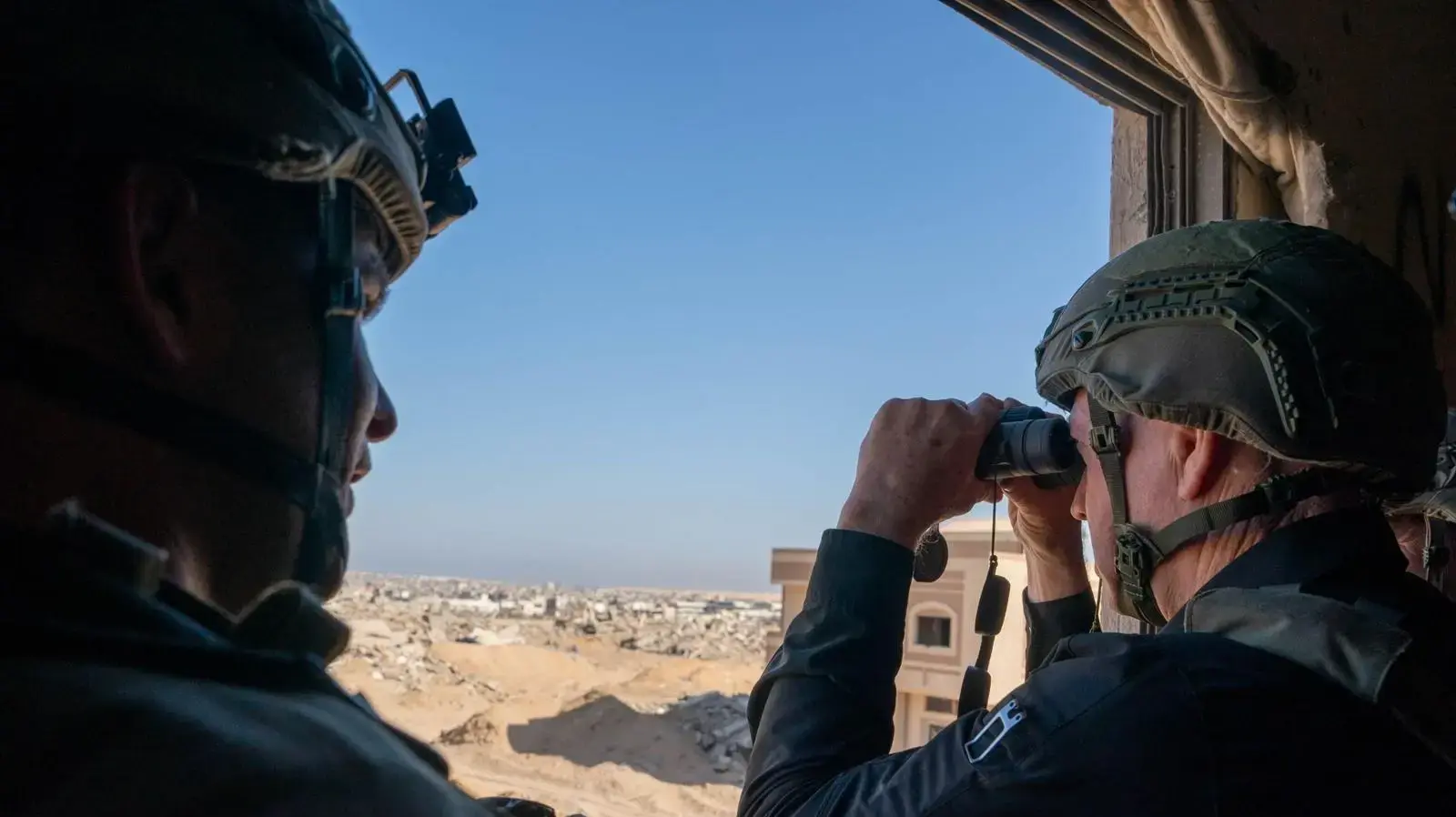 שר הביטחון יואב גלנט בסיור ברצועת עזה, 30 לאוקטובר 2024 שר הביטחון יואב גלנט בסיור ברצועת עזה, 30 לאוקטובר 2024