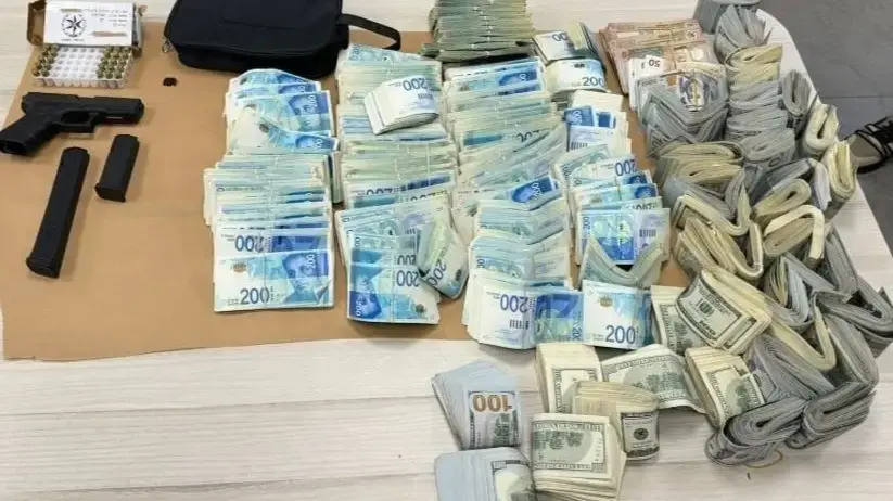 מיליוני שקלים נתפסו בתוך תיק בובספוג מיליוני שקלים נתפסו בתוך תיק בובספוג